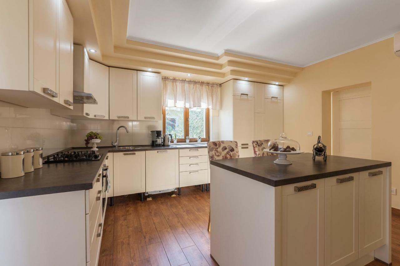 Villa Monique Воднян Екстериор снимка